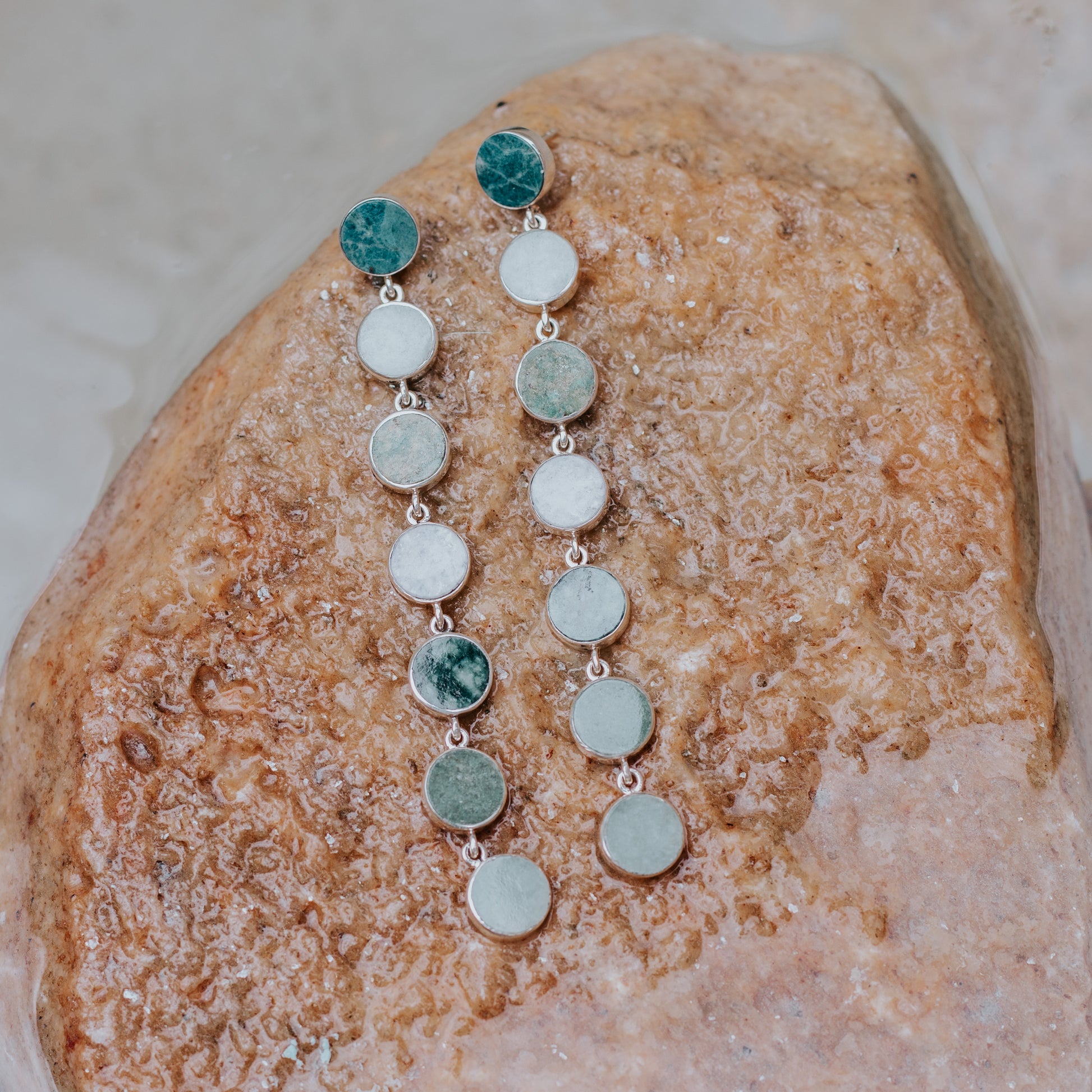 925 Sterling Silver and jade Earrings, Sterling Silver jewelry, Jade Stone Jewelry, Handmade jewelry in Guatemala, Sustainable jewelry