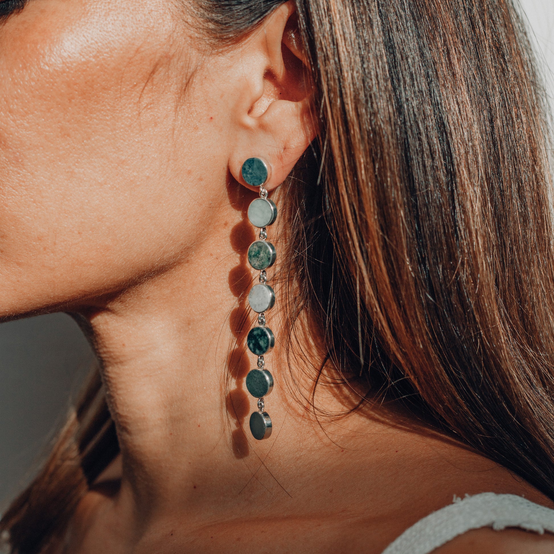 925 Sterling Silver and jade Earrings, Sterling Silver jewelry, Jade Stone Jewelry, Handmade jewelry in Guatemala, Sustainable jewelry