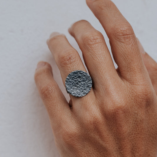 Luna Llena Ring