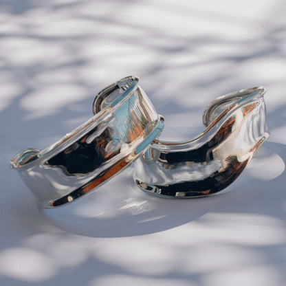Osadia Cuff Bracelets - Smooth