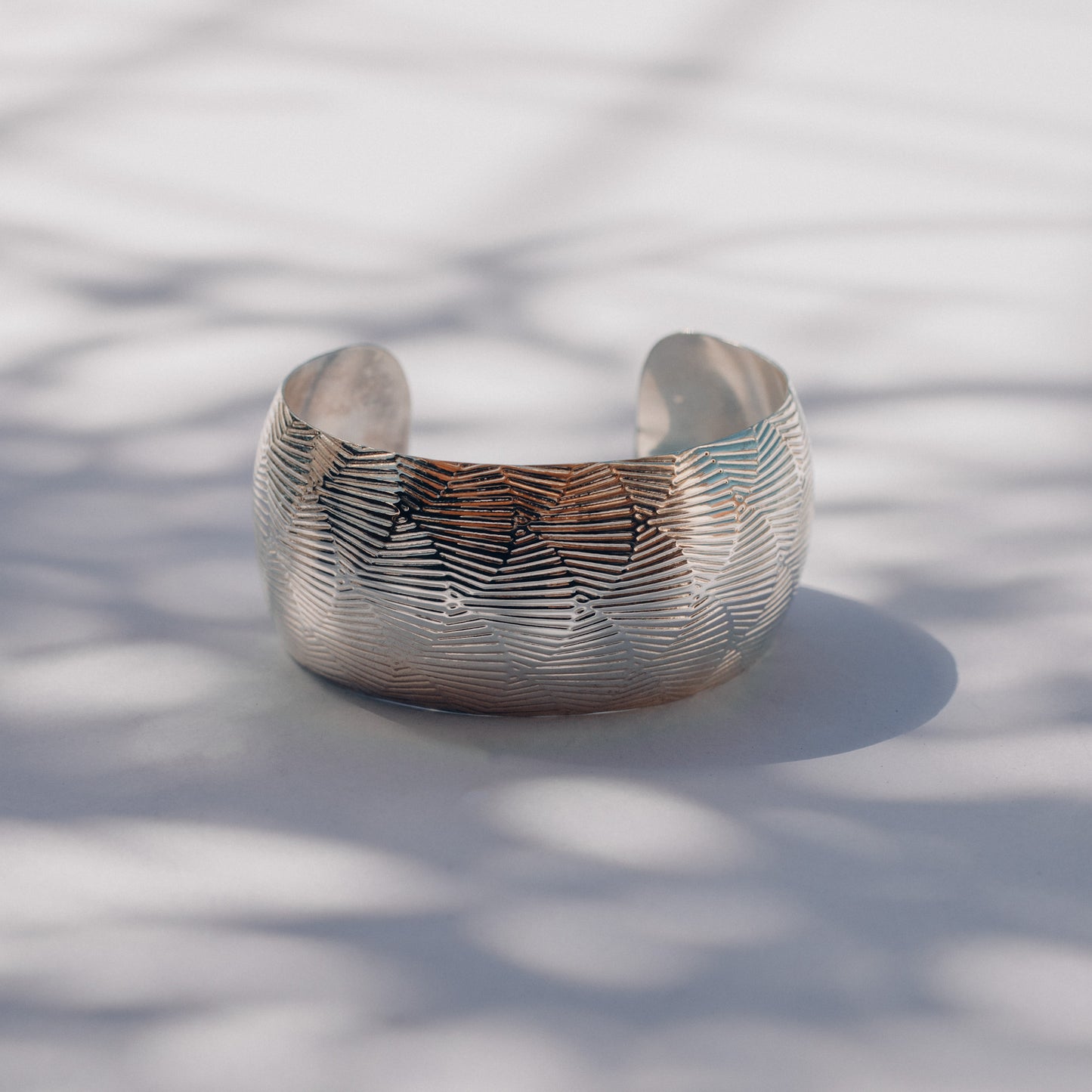 Osadia Cuff Bracelets - Linear