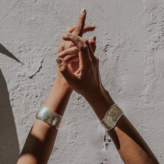 Osadia Cuff Bracelets - Linear